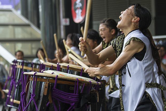 日本全国の有名なお盆イベント